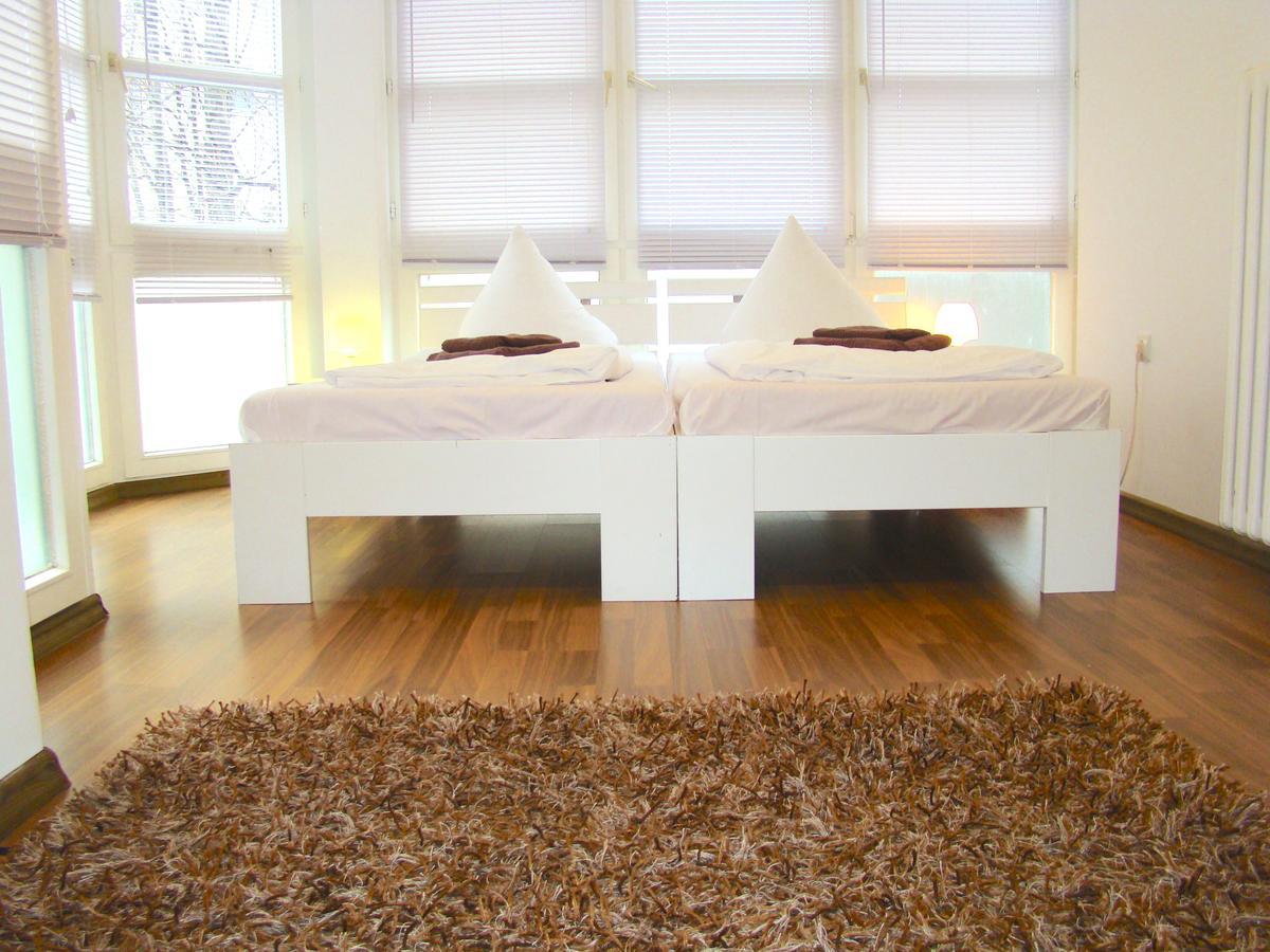 Rooms & Apartments Near Zoologischer Garten Berlin Luaran gambar